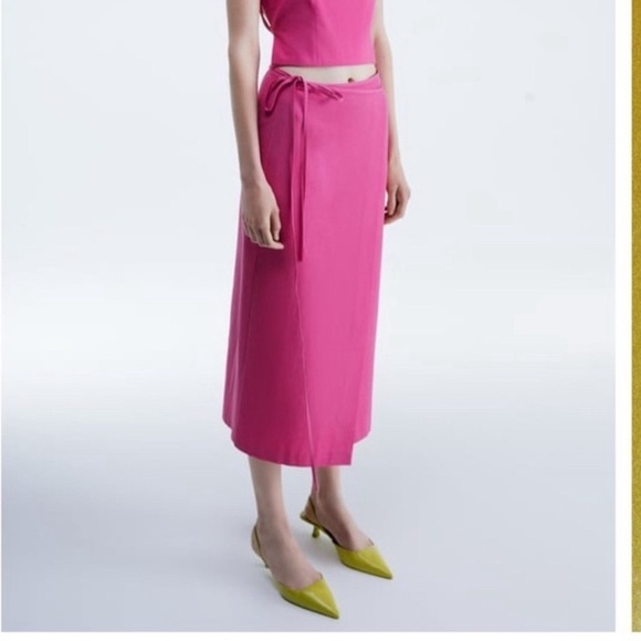 Zara lime green slingback kitten heels. Size 6. Excellent condition. - Picture 3 of 9